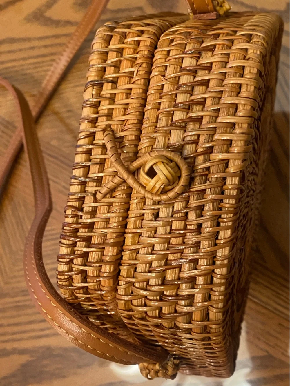 Source Unknown Woven Hexagon Crossbody Bag - Tan - Picture 3 of 4